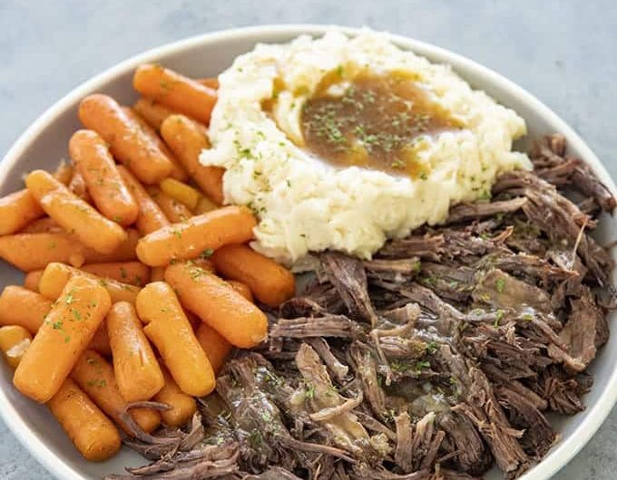 INSTANT POT POT ROAST